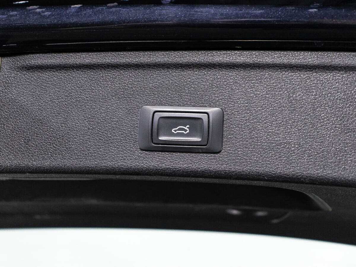 Audi A4 2017 года с пробегом. Фото: #14