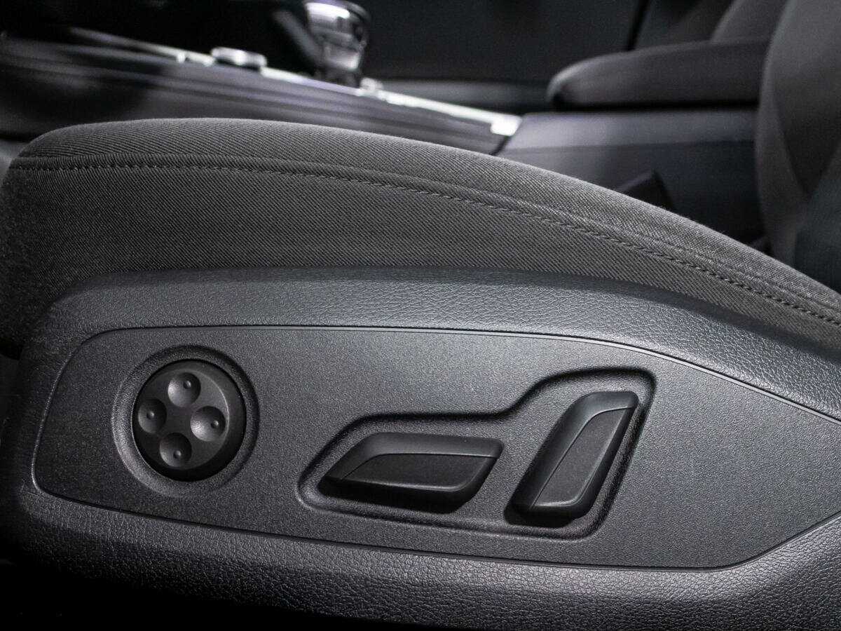 Audi A4 2017 года с пробегом. Фото: #15