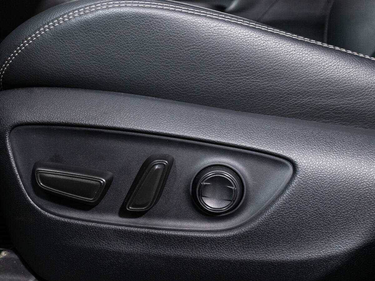 Toyota RAV4 2022 года с пробегом. Фото: #20