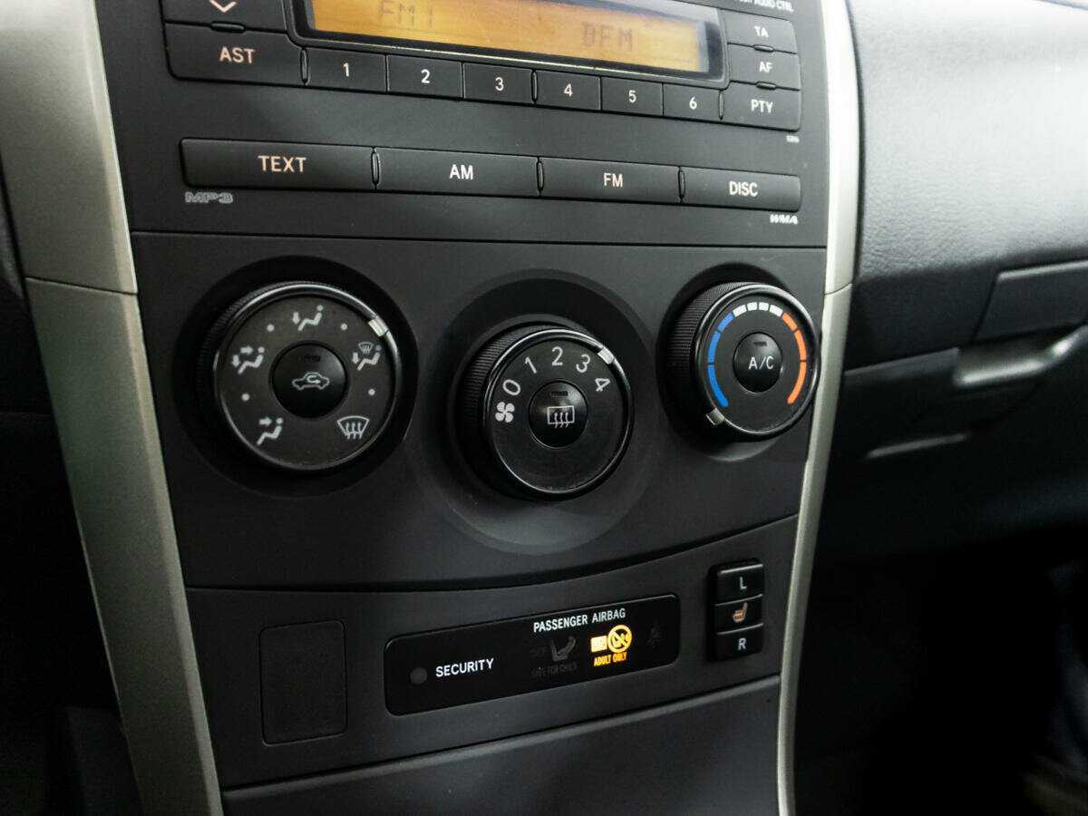 Toyota Corolla 2007 года с пробегом. Фото: #14