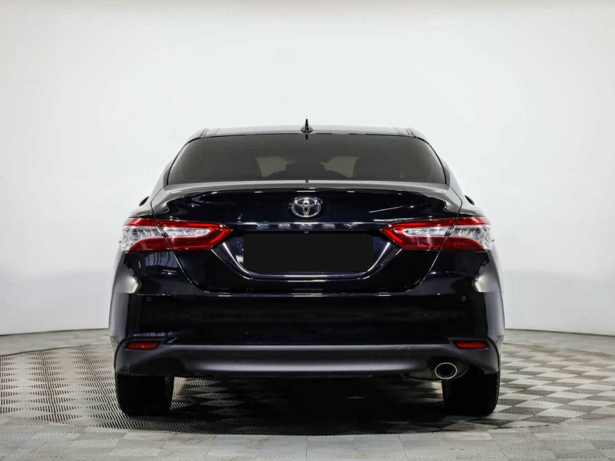 Toyota Camry 2020 года с пробегом. Фото: #4