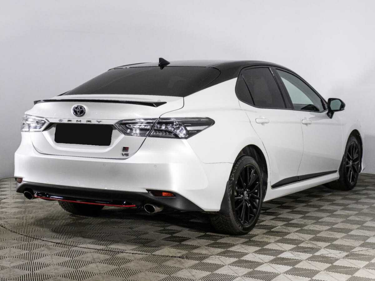 Toyota Camry 2022 года с пробегом. Фото: #4