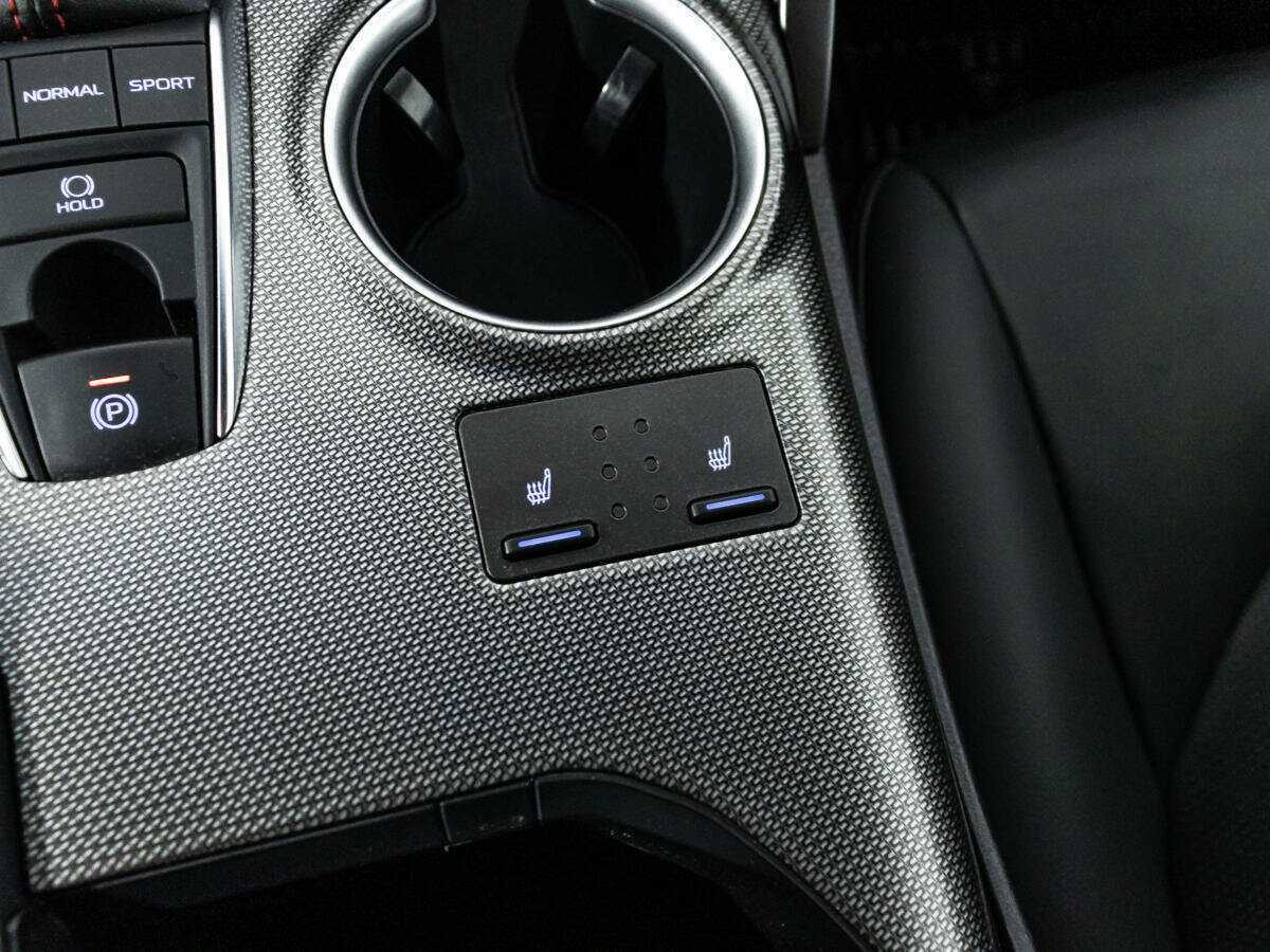 Toyota Camry 2022 года с пробегом. Фото: #16