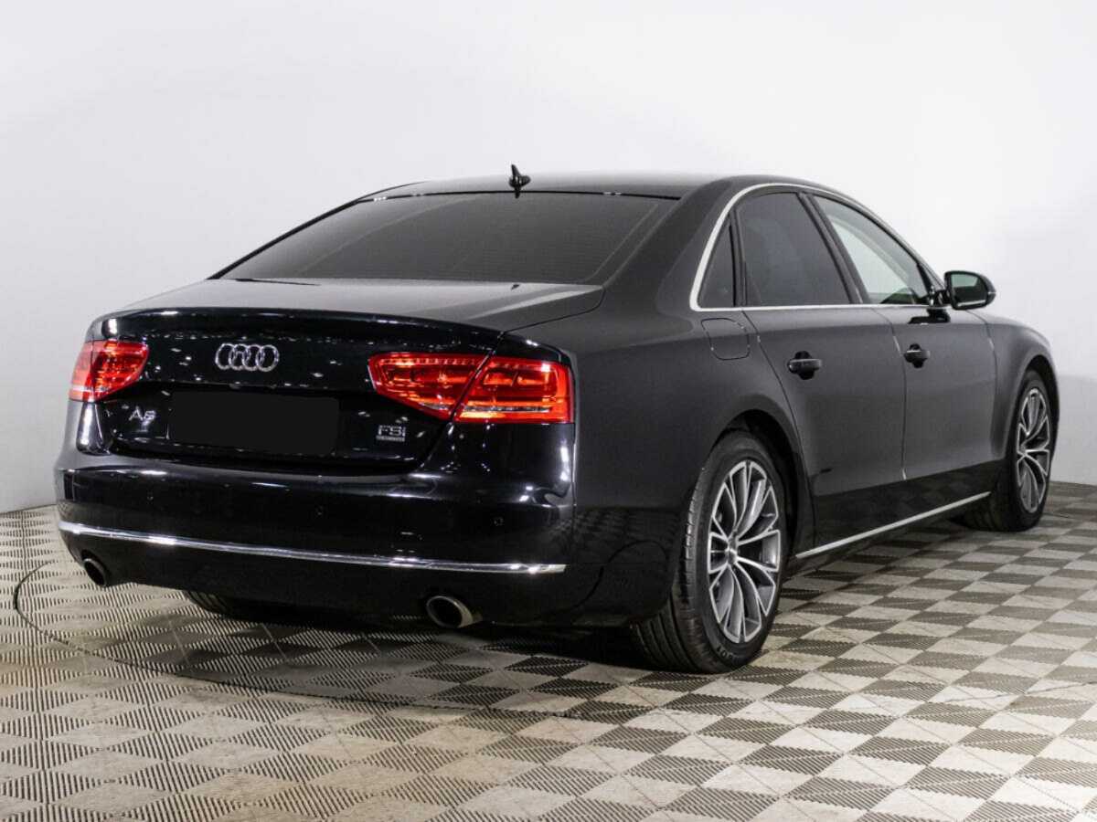Audi A8 2010 года с пробегом. Фото: #4