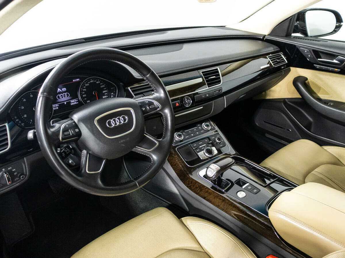 Audi A8 2010 года с пробегом. Фото: #10