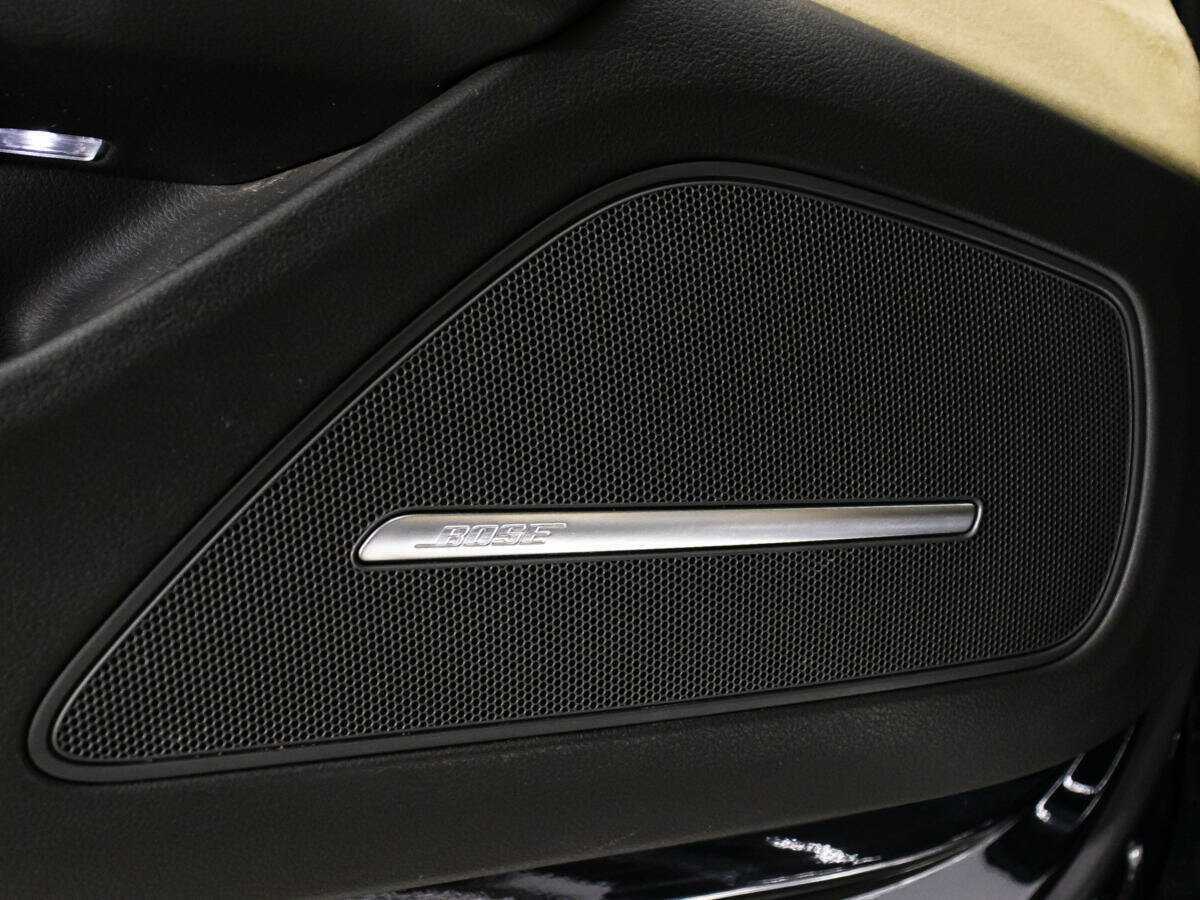 Audi A8 2010 года с пробегом. Фото: #16