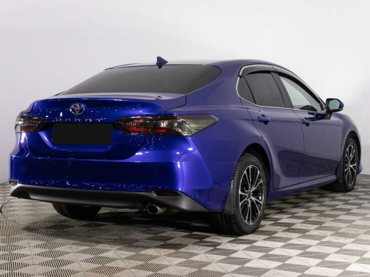 Toyota Camry 2021 года с пробегом. Фото: #4