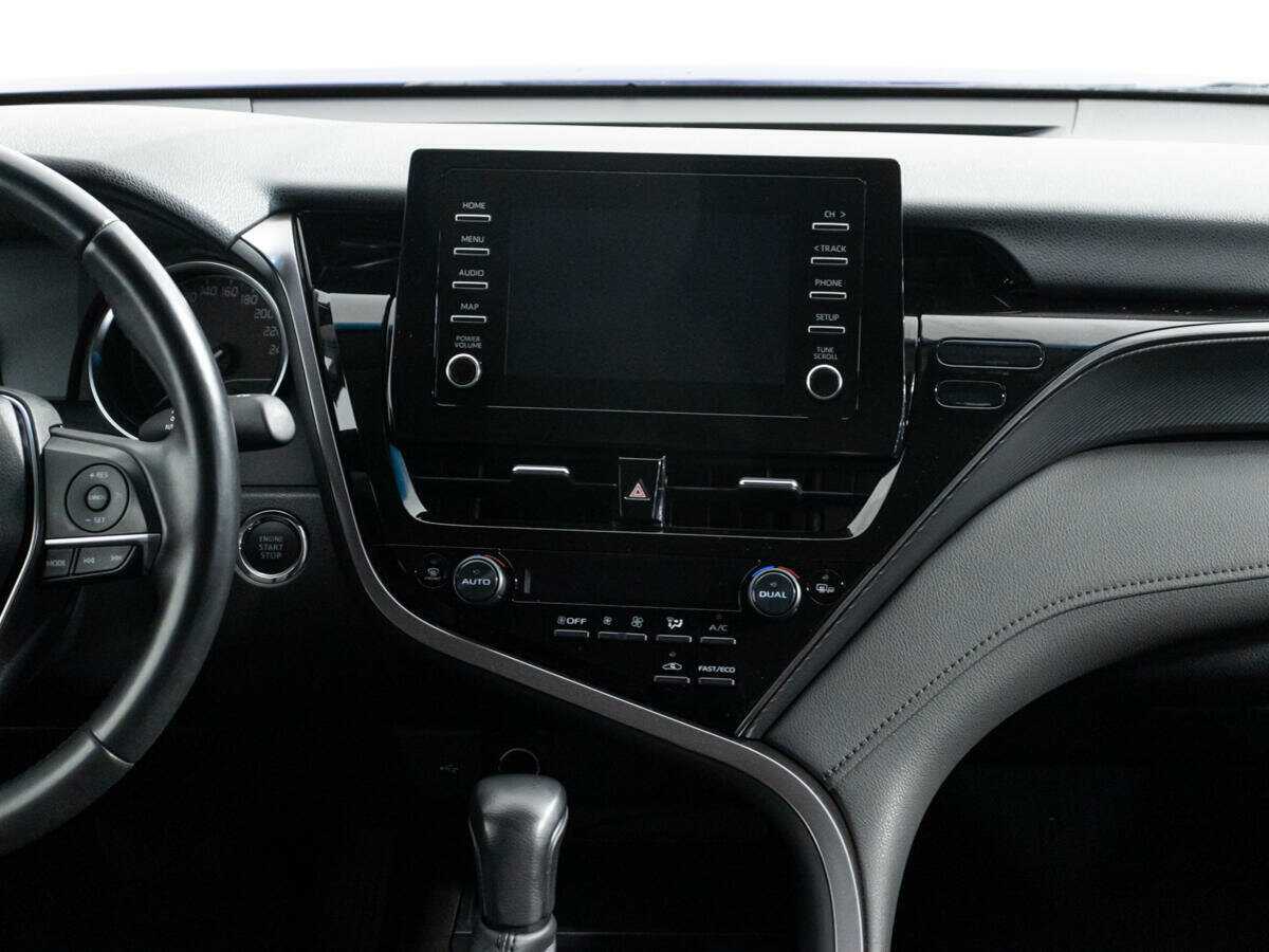 Toyota Camry 2021 года с пробегом. Фото: #13