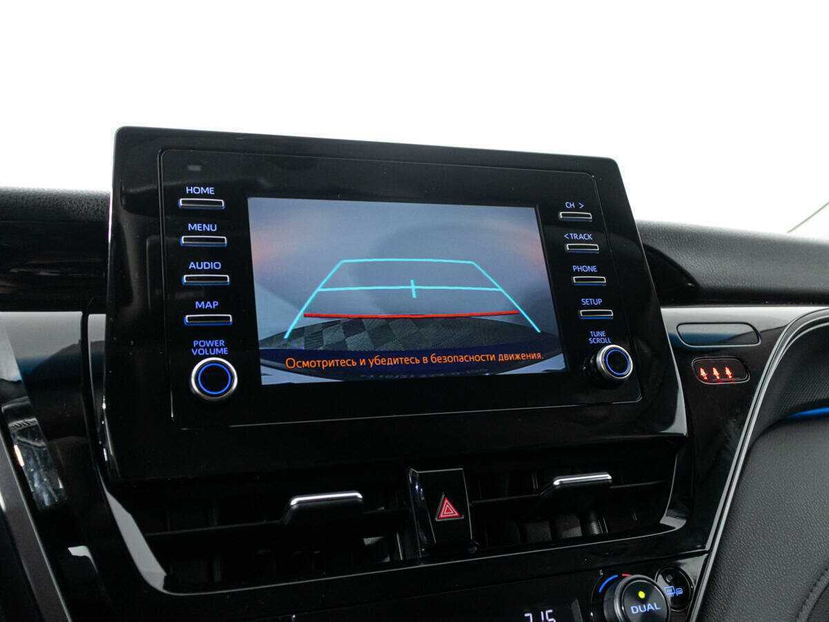 Toyota Camry 2021 года с пробегом. Фото: #15