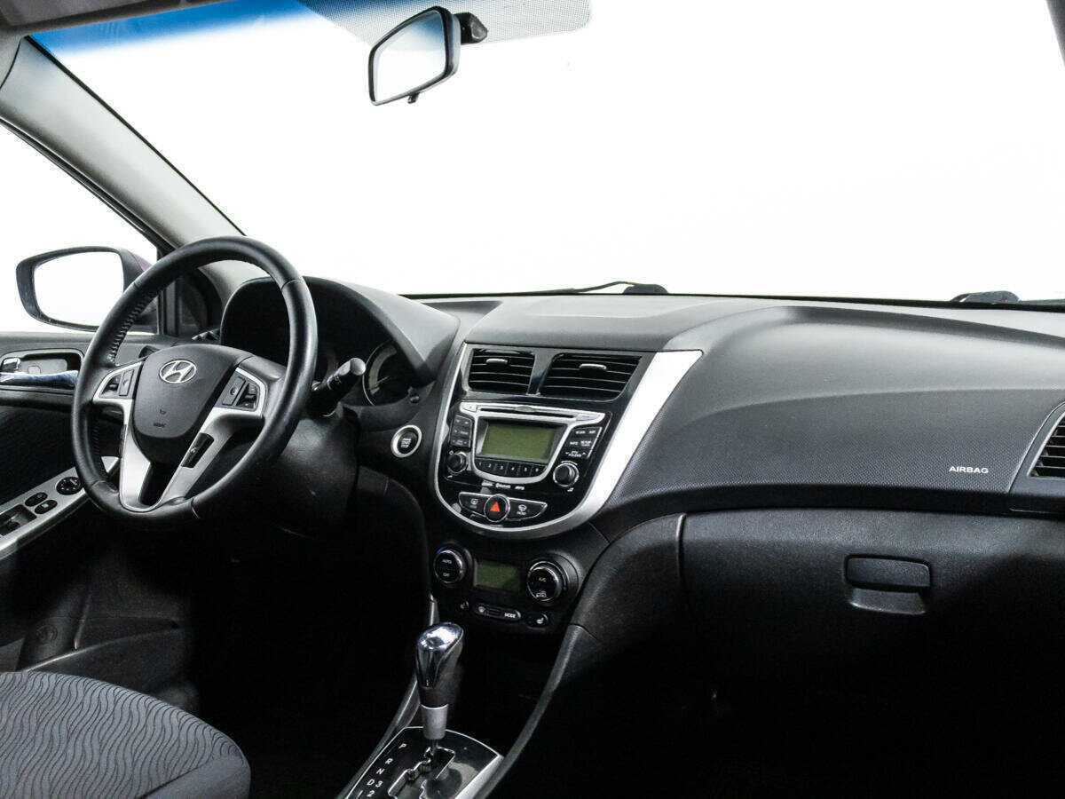 Hyundai Solaris 2011 года с пробегом. Фото: #8