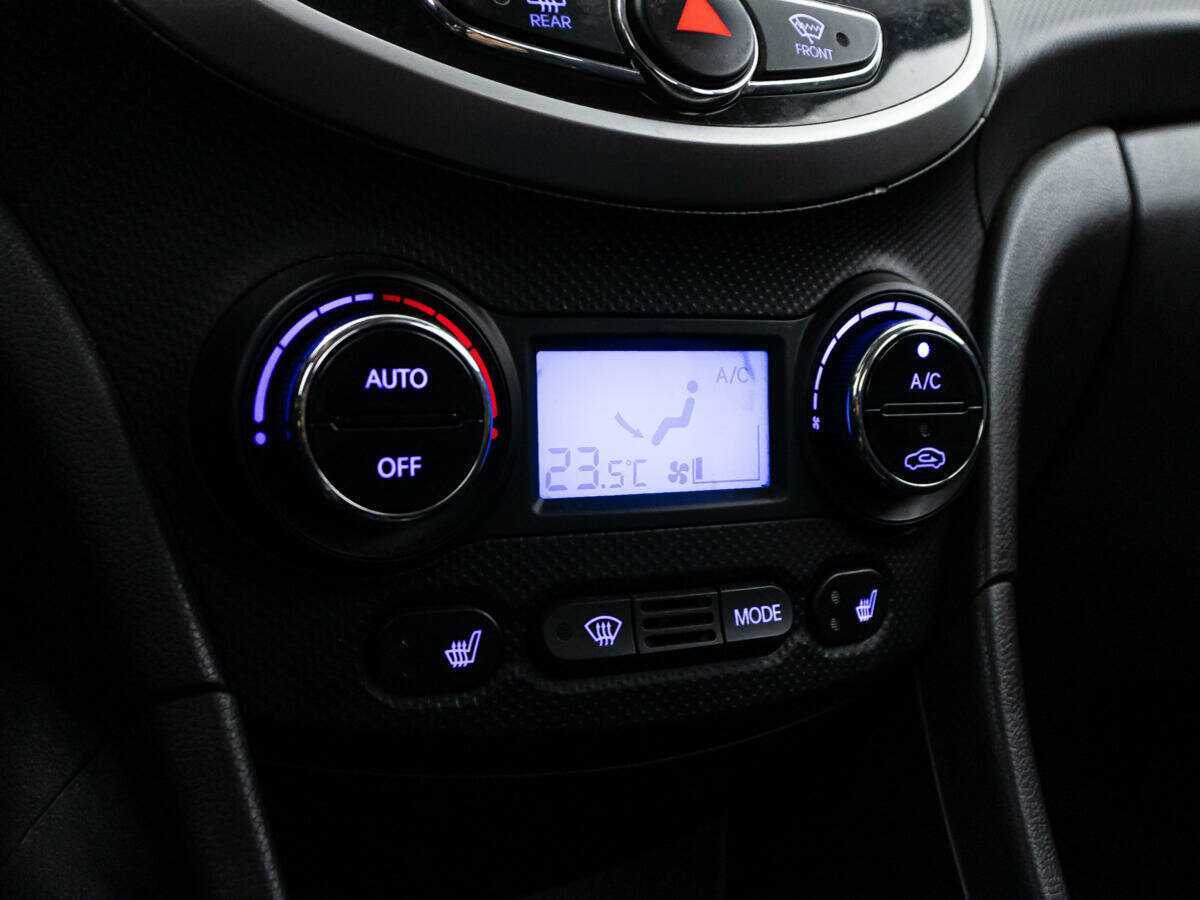 Hyundai Solaris 2011 года с пробегом. Фото: #15