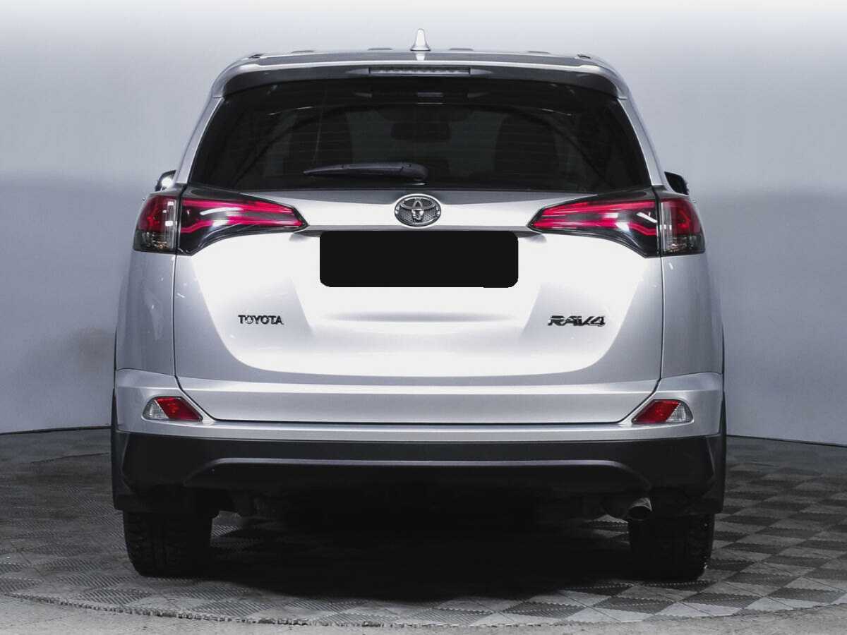Toyota RAV4 2018 года с пробегом. Фото: #5
