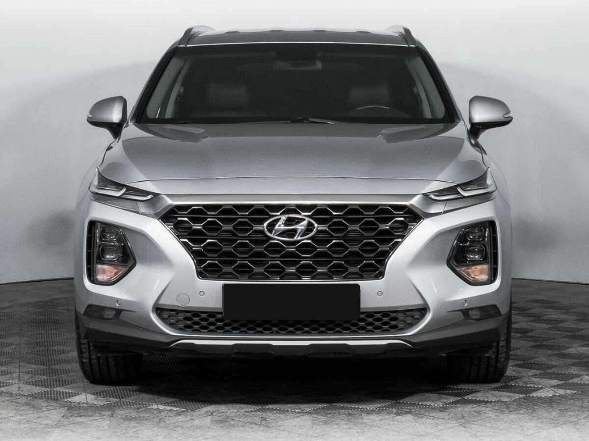 Hyundai Santa Fe 2018 года с пробегом. Фото: #1