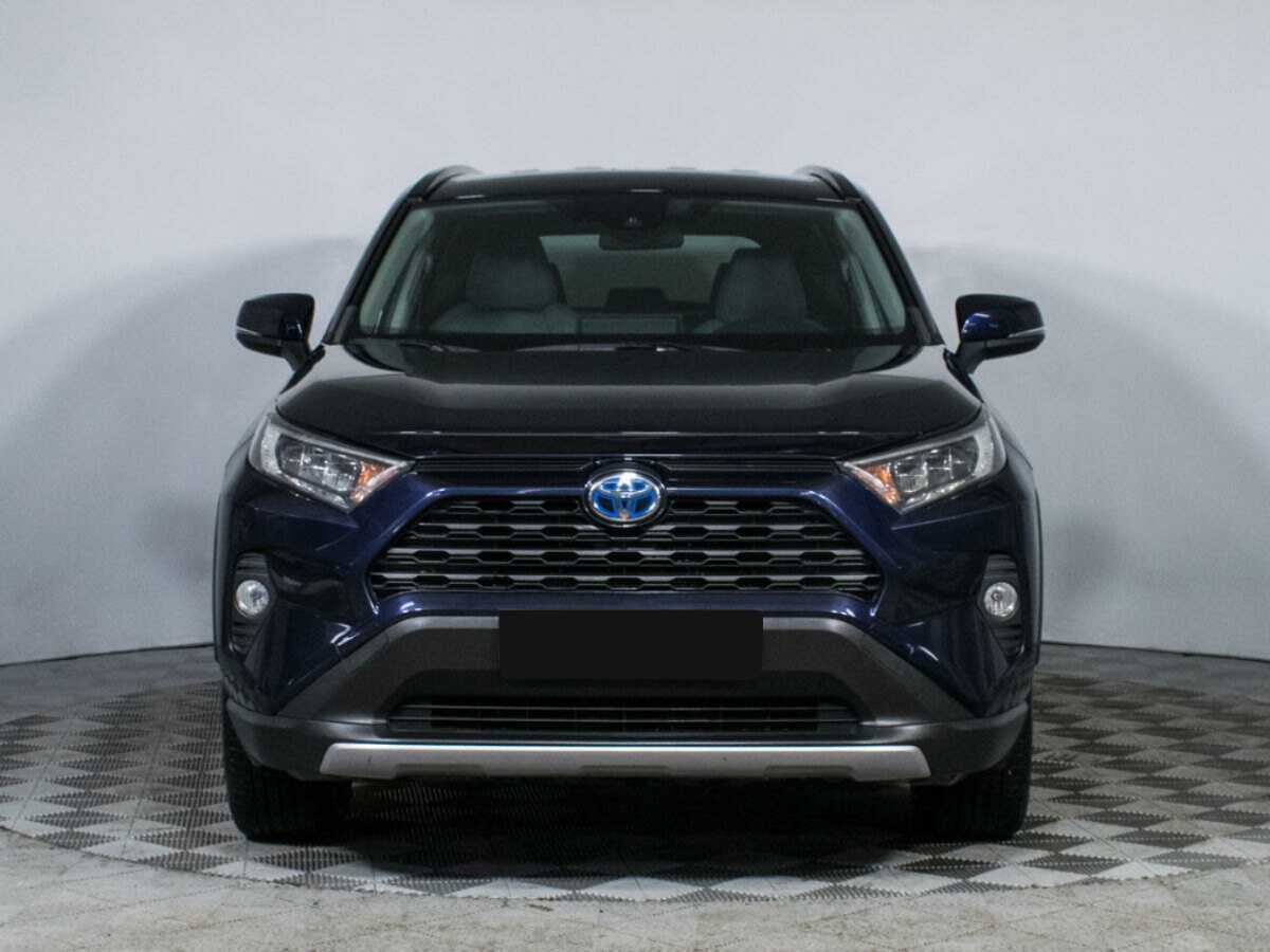 Toyota RAV4 2020 года с пробегом. Фото: #1