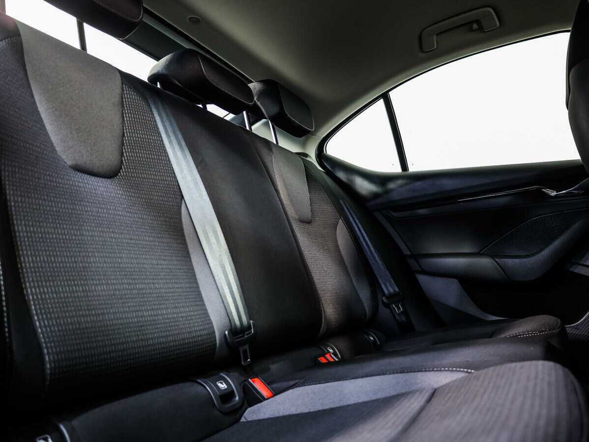 Skoda Octavia 2021 года с пробегом. Фото: #11