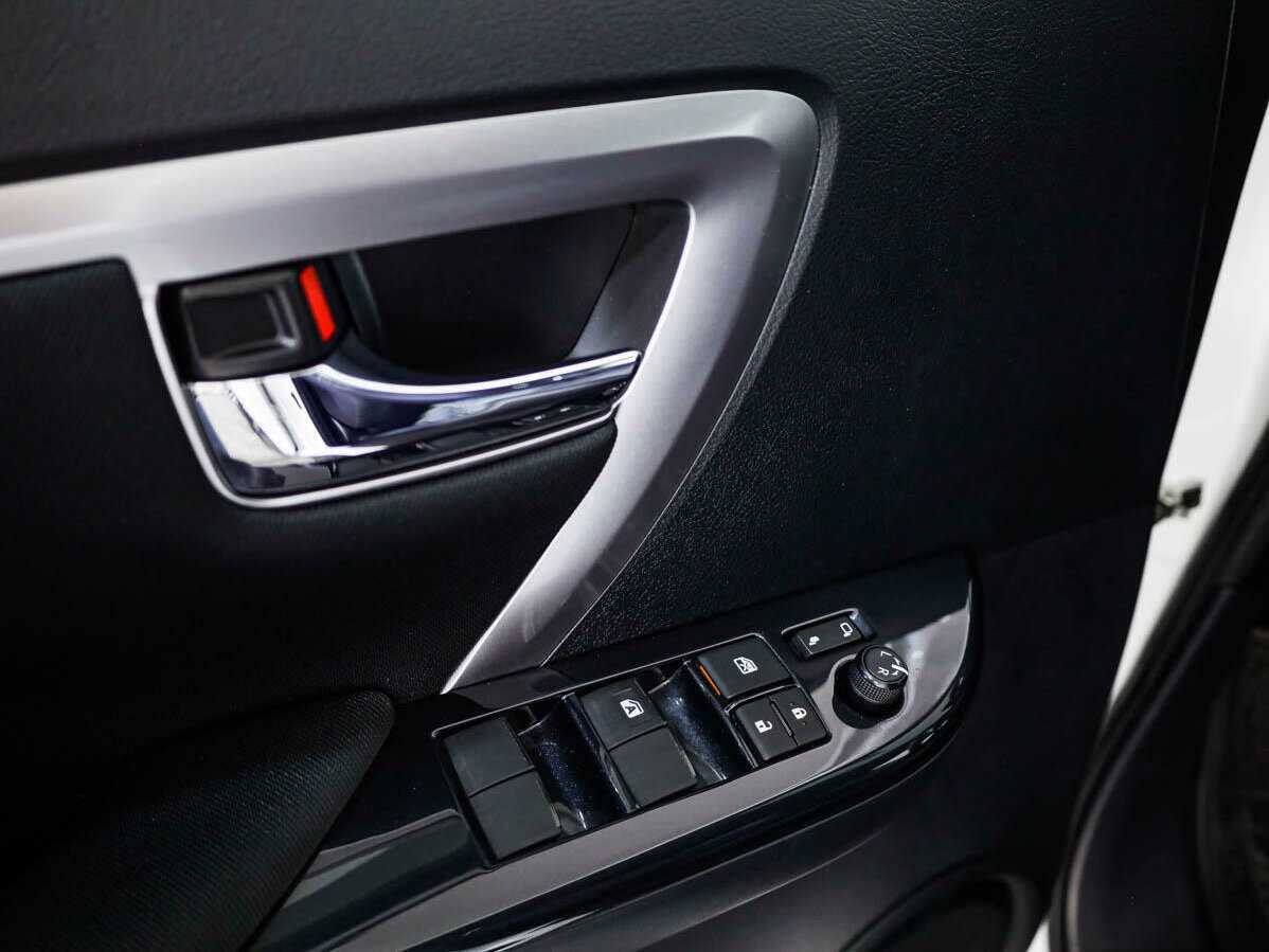 Toyota Fortuner 2021 года с пробегом. Фото: #13