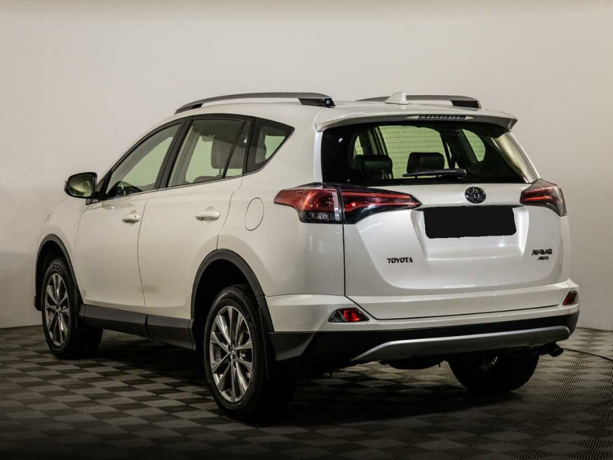 Toyota RAV4 2015 года с пробегом. Фото: #5