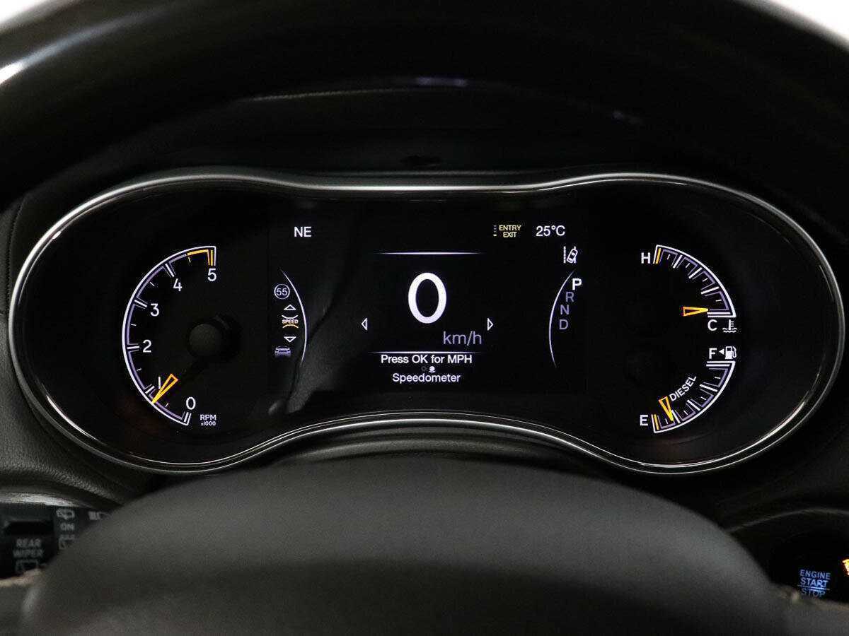 Jeep Grand Cherokee 2018 года с пробегом. Фото: #14