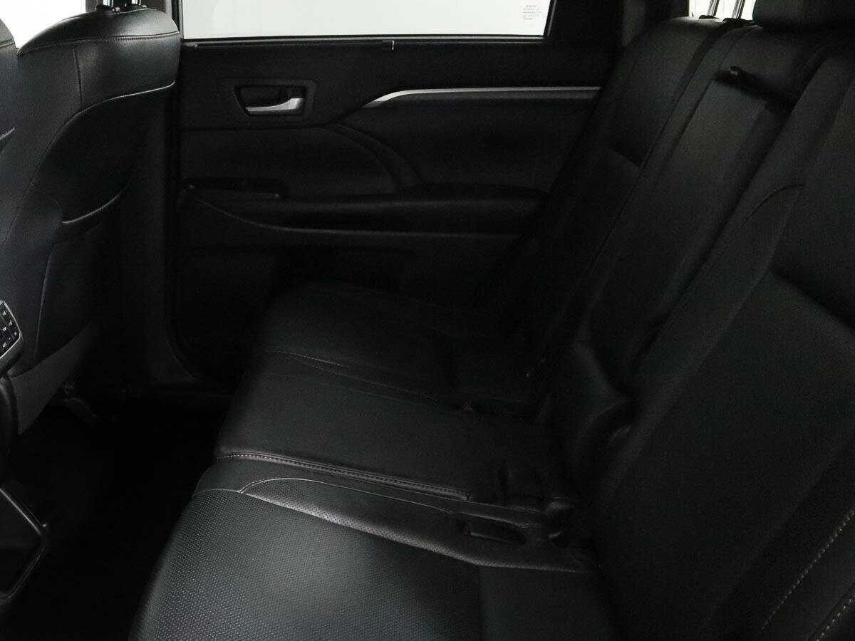 Toyota Highlander 2018 года с пробегом. Фото: #7