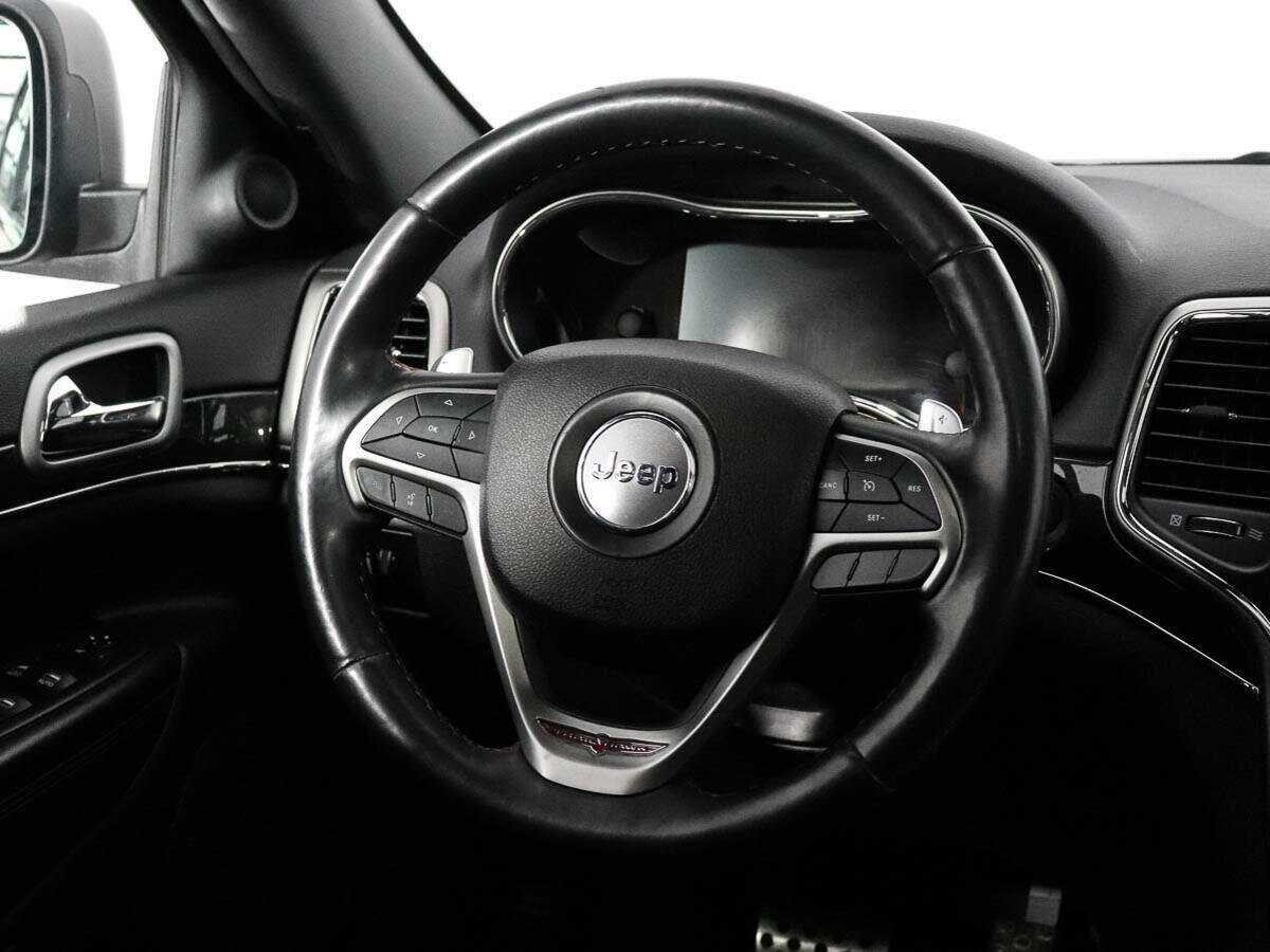 Jeep Grand Cherokee 2018 года с пробегом. Фото: #16