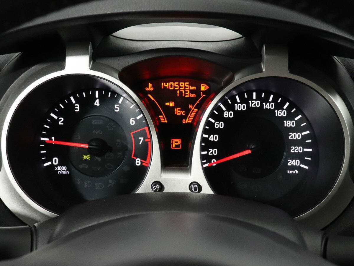 Б/У Ниссан Жук 2014 года. Фото: #11