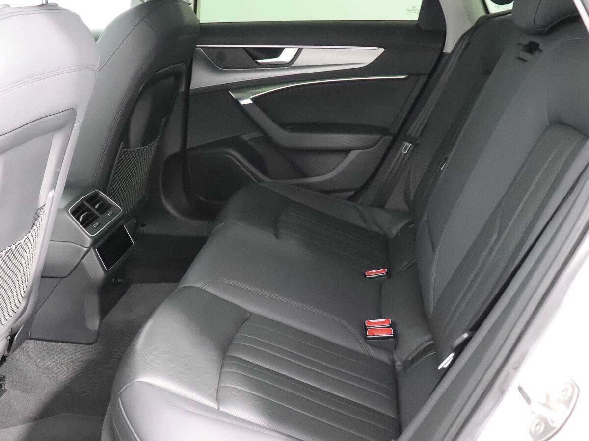 Audi A6 2019 года с пробегом. Фото: #12