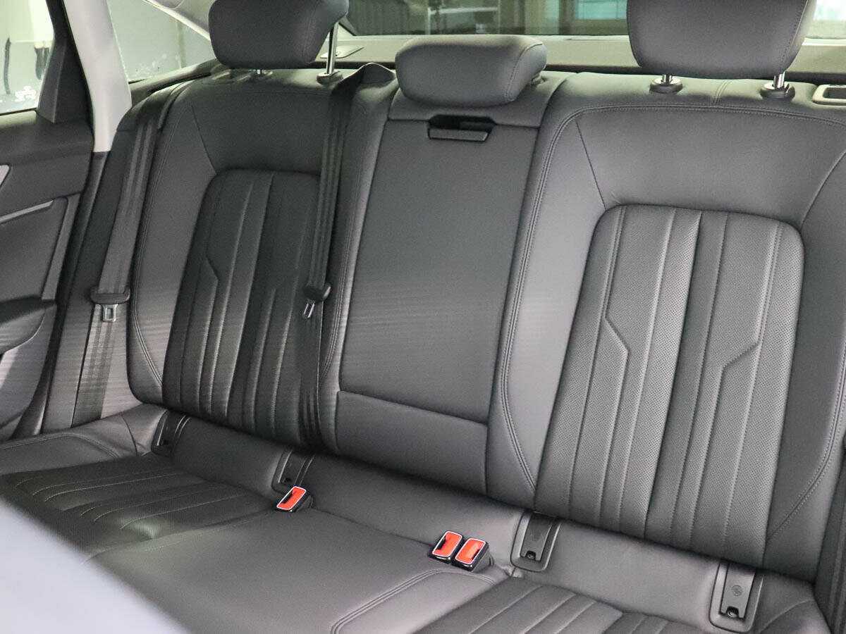 Audi A6 2019 года с пробегом. Фото: #13