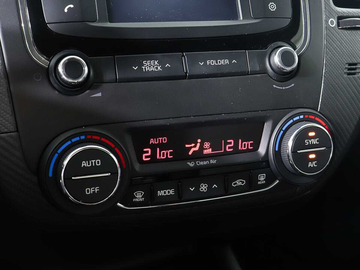 Б/У Киа Церато 2017 года. Фото: #16