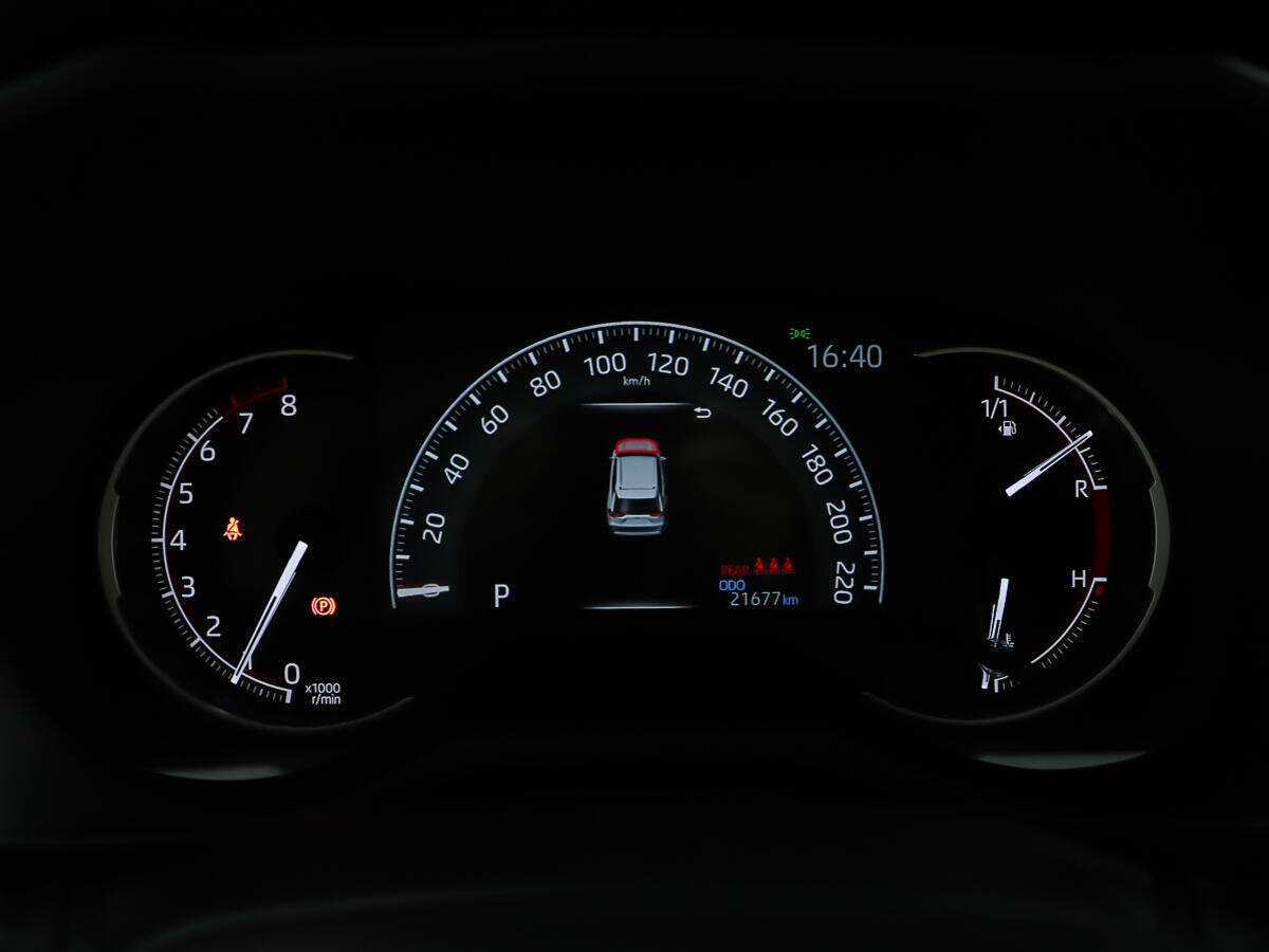 Toyota RAV4 2022 года с пробегом. Фото: #15