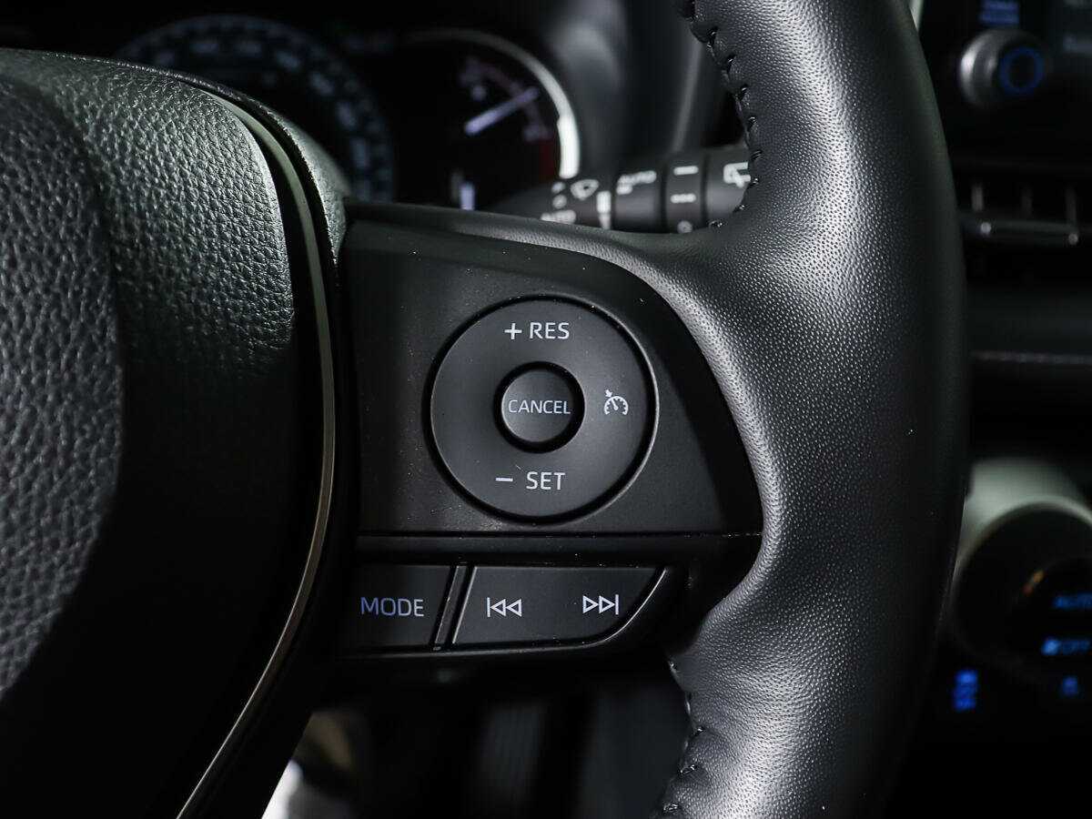 Toyota RAV4 2022 года с пробегом. Фото: #20