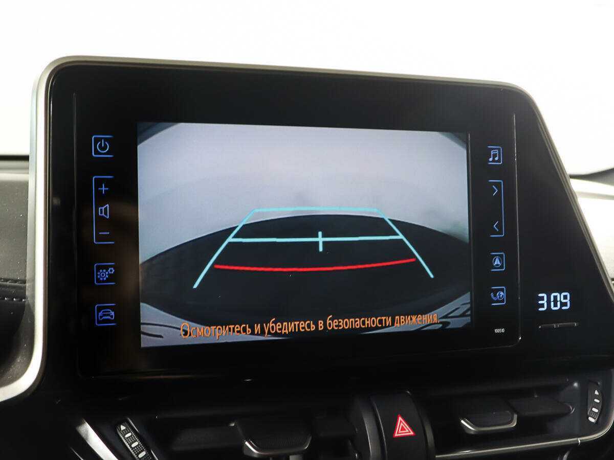 Toyota C-HR 2019 года с пробегом. Фото: #18