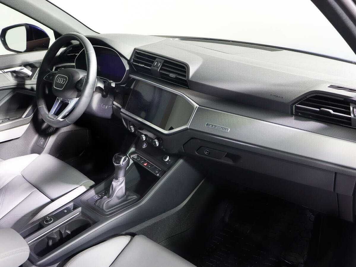 Audi Q3 2021 года с пробегом. Фото: #7