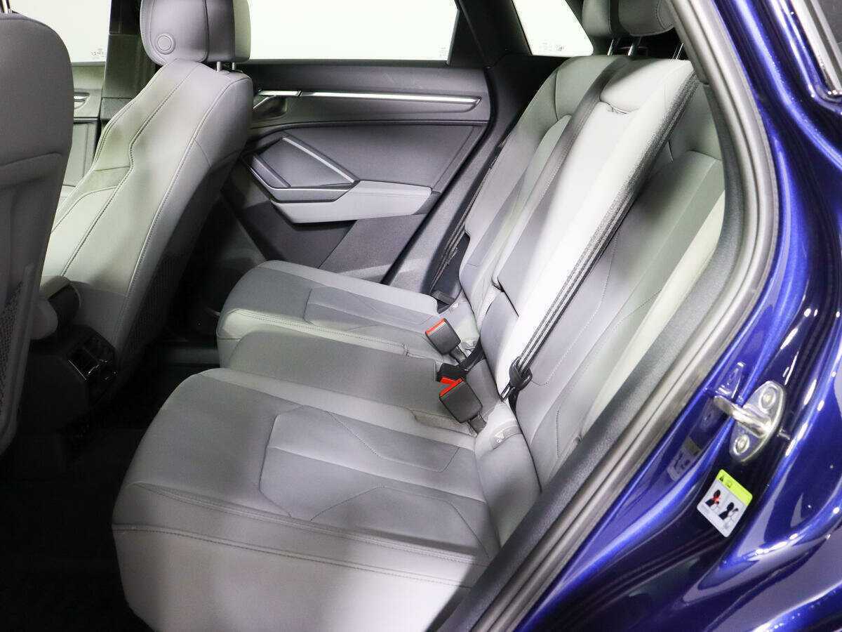 Audi Q3 2021 года с пробегом. Фото: #8