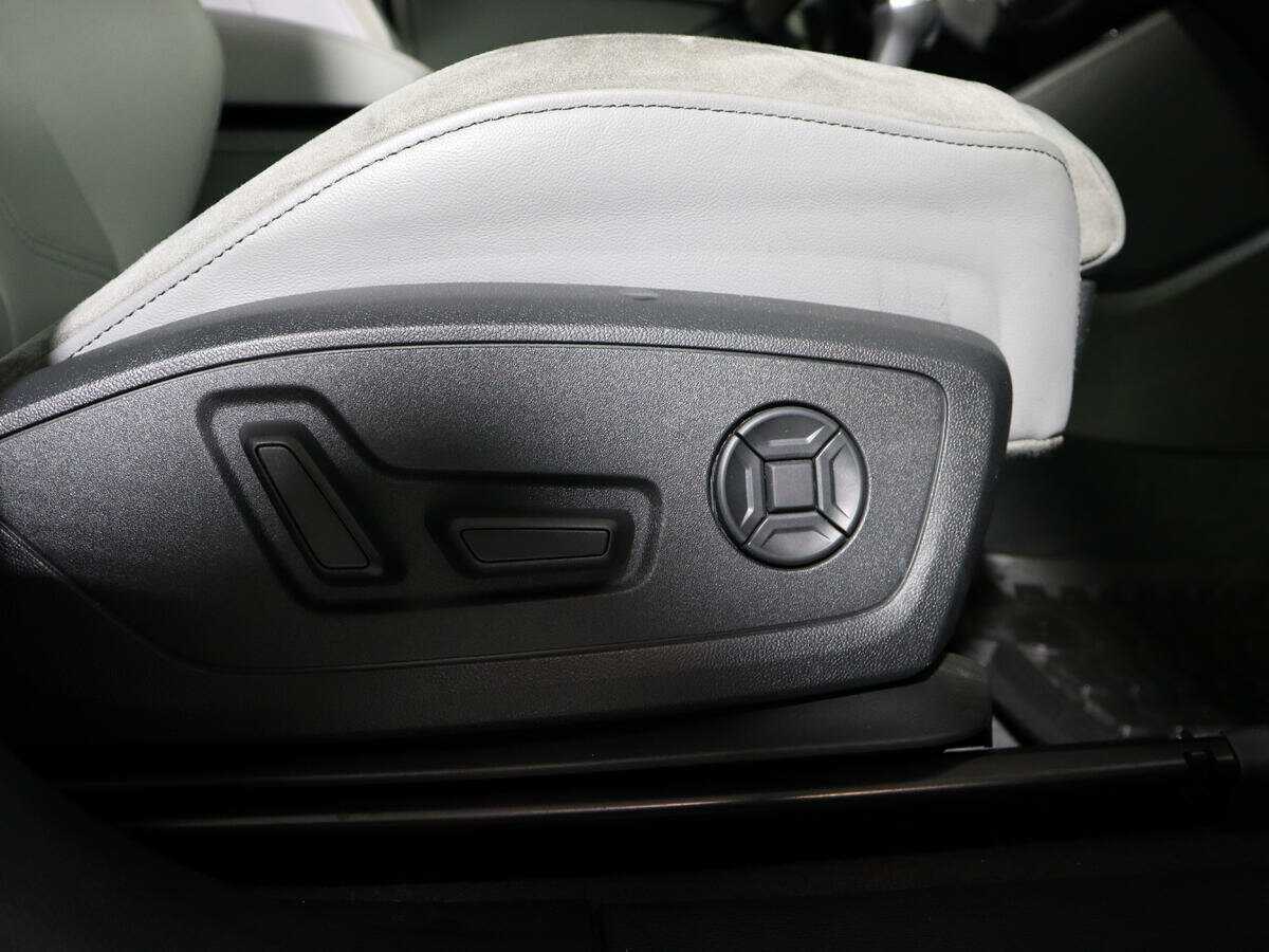 Audi Q3 2021 года с пробегом. Фото: #13