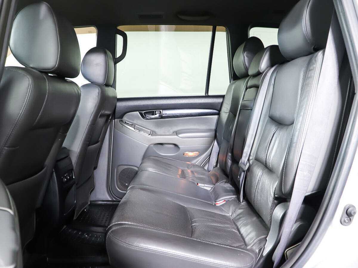 Toyota Land Cruiser Prado 2008 года с пробегом. Фото: #9