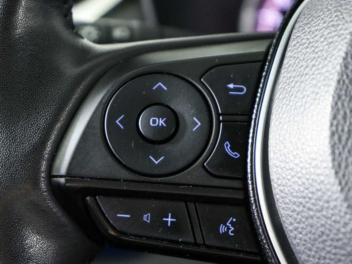 Toyota RAV4 2021 года с пробегом. Фото: #23