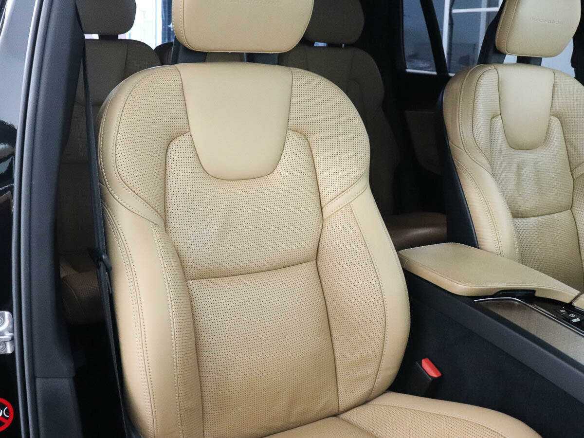 Volvo XC90 2018 года с пробегом. Фото: #9