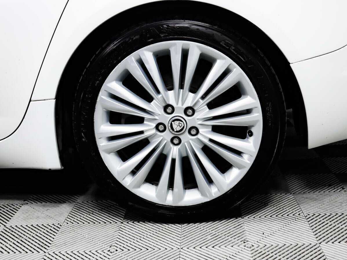 Jaguar XF 2012 года с пробегом. Фото: #12