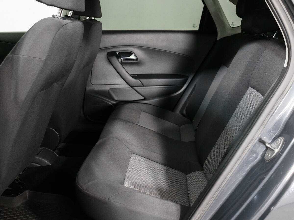 Volkswagen Polo 2011 года с пробегом. Фото: #9