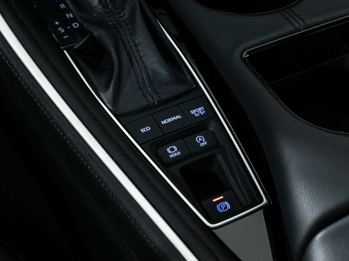 Toyota Avalon 2022 года с пробегом. Фото: #18