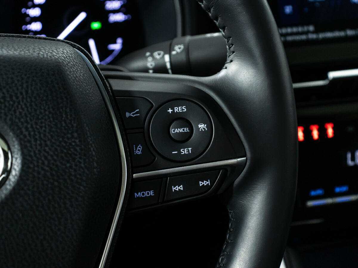 Toyota Avalon 2022 года с пробегом. Фото: #20