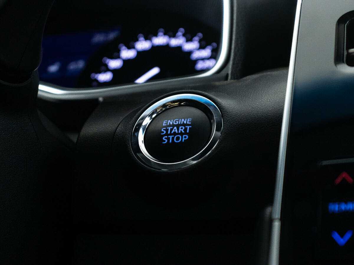 Toyota Avalon 2022 года с пробегом. Фото: #21