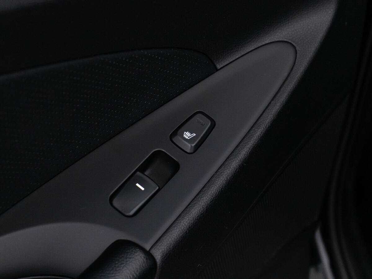 Hyundai Sonata 2011 года с пробегом. Фото: #19