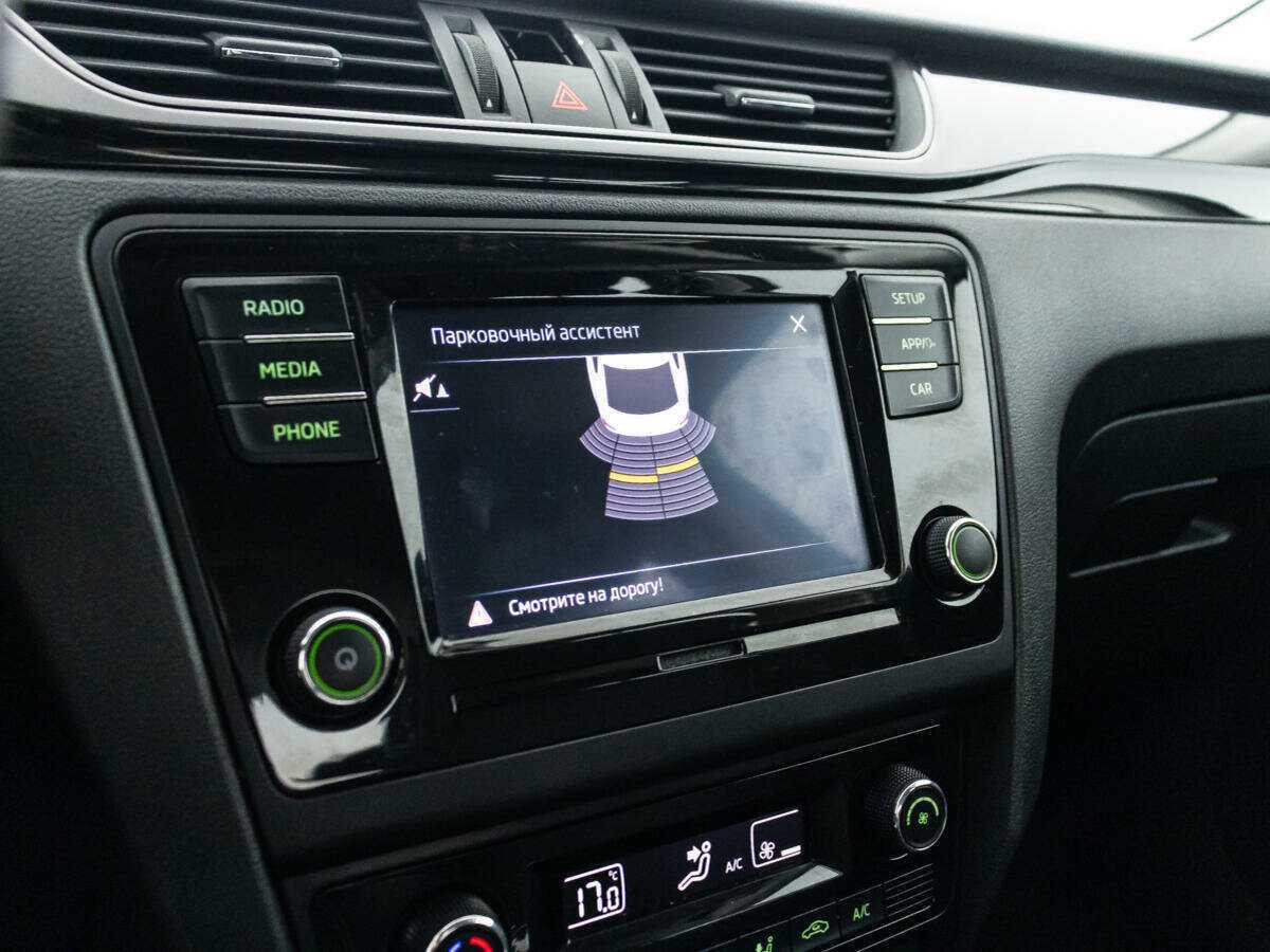 Б/У Шкода Рапид 2018 года. Фото: #13