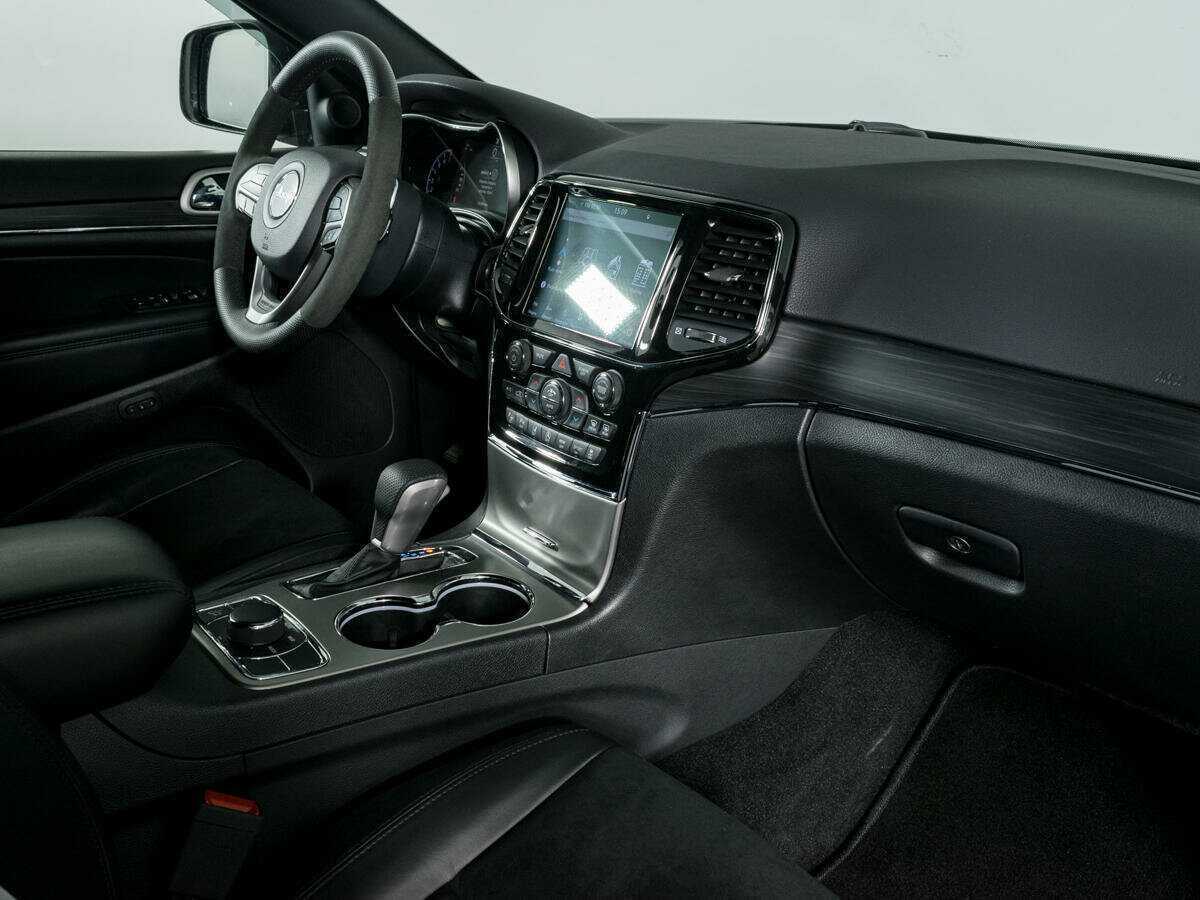 Jeep Grand Cherokee 2021 года с пробегом. Фото: #5