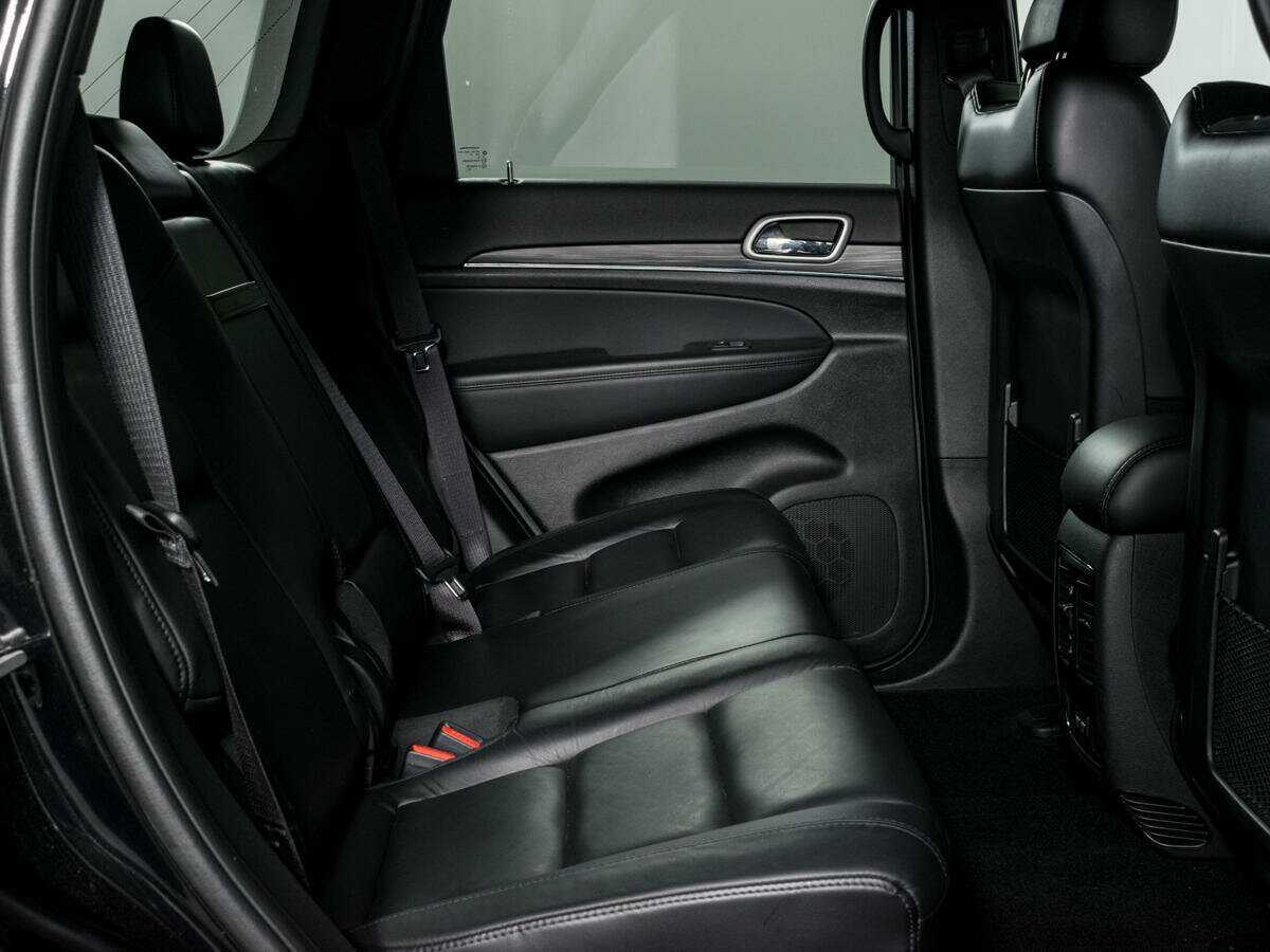 Jeep Grand Cherokee 2021 года с пробегом. Фото: #8