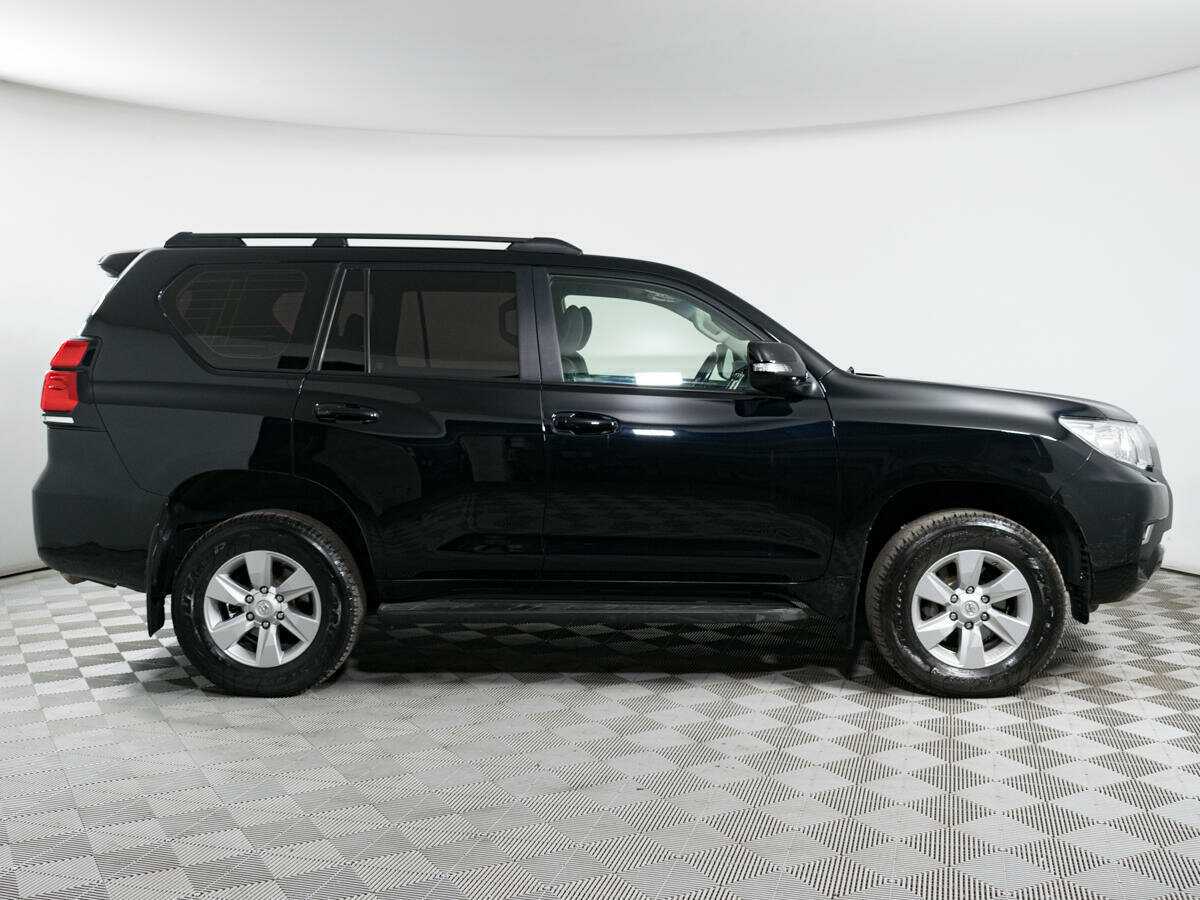 Toyota Land Cruiser Prado 2018 года с пробегом. Фото: #1