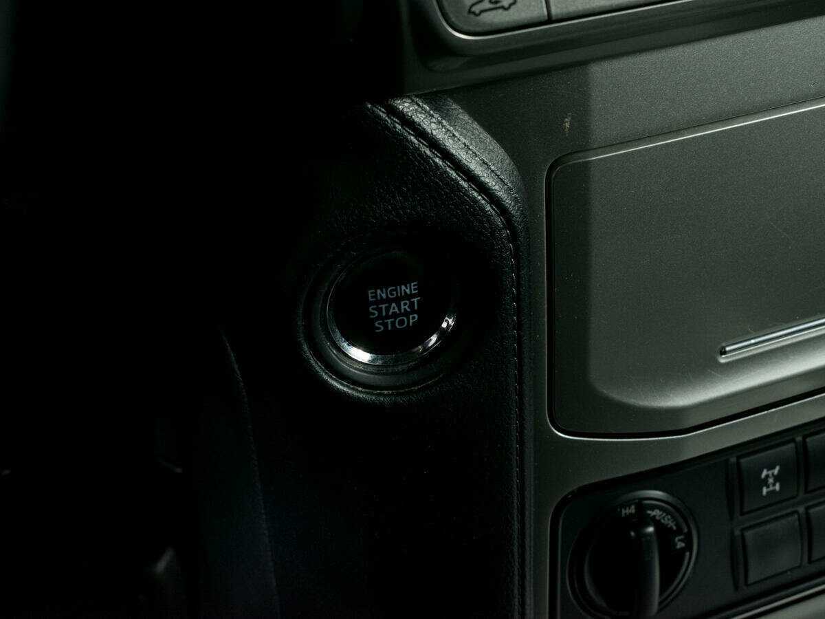 Toyota Land Cruiser Prado 2018 года с пробегом. Фото: #9