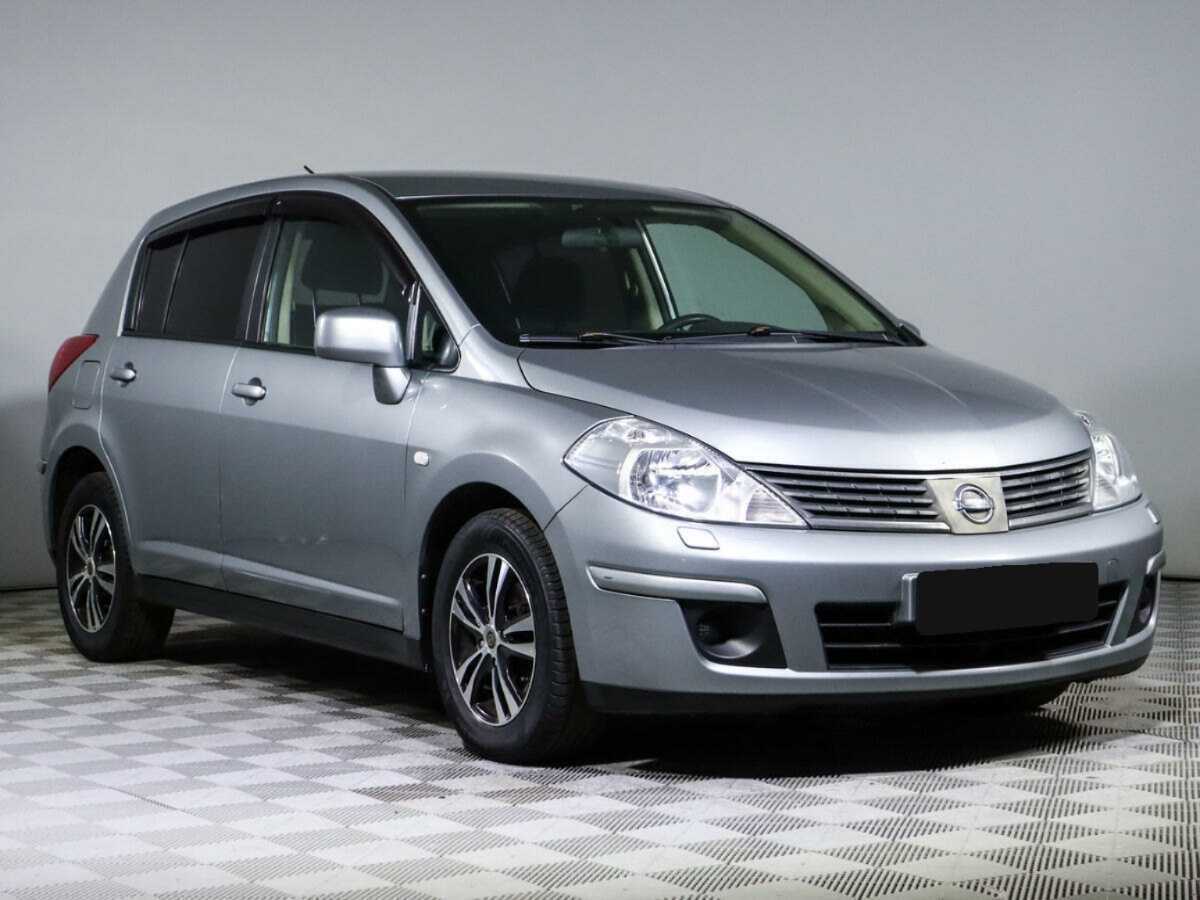 Nissan Tiida 2010 года с пробегом. Фото: #2
