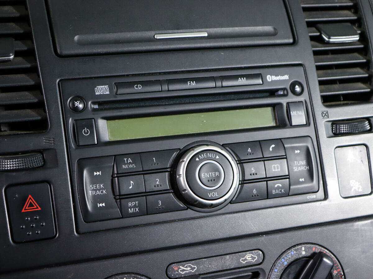 Nissan Tiida 2010 года с пробегом. Фото: #16